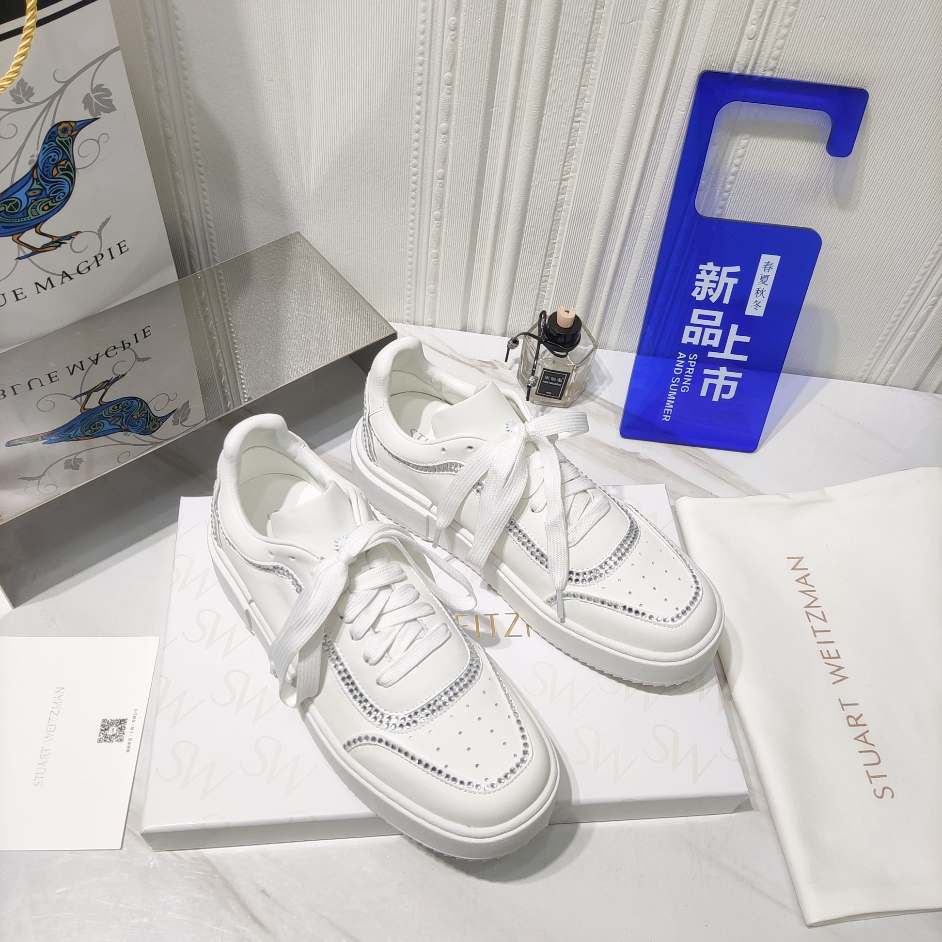 独家首发STUARTWEITZMAN