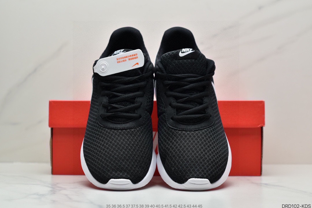 Nike Tanjun London 3rd Generation Lightweight Running Shoes 812654-011-Top High Quatity Cheap Sneakers Fashion Clothing Clothes Bags handbags Shoes of all Brand wholesale With The best Quality And Beautiful Price from China Factory Chinese suppliers wholesaler seller Nike Tanjun London 3rd Generation Lightweight Running Shoes 812654-011