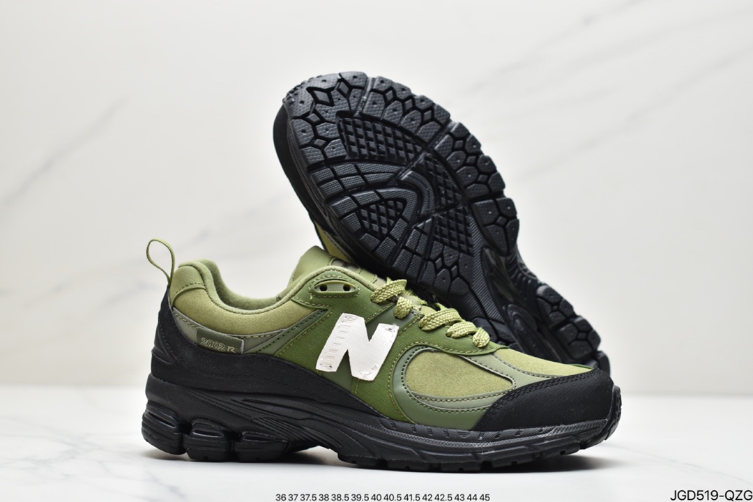 NEW NB2002 Retro sneakers M2002RLA