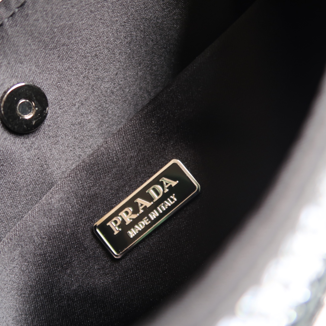 Prada Style Leather Shoulder Bag Bags Shoulder Bag detail image 8 from source 719309