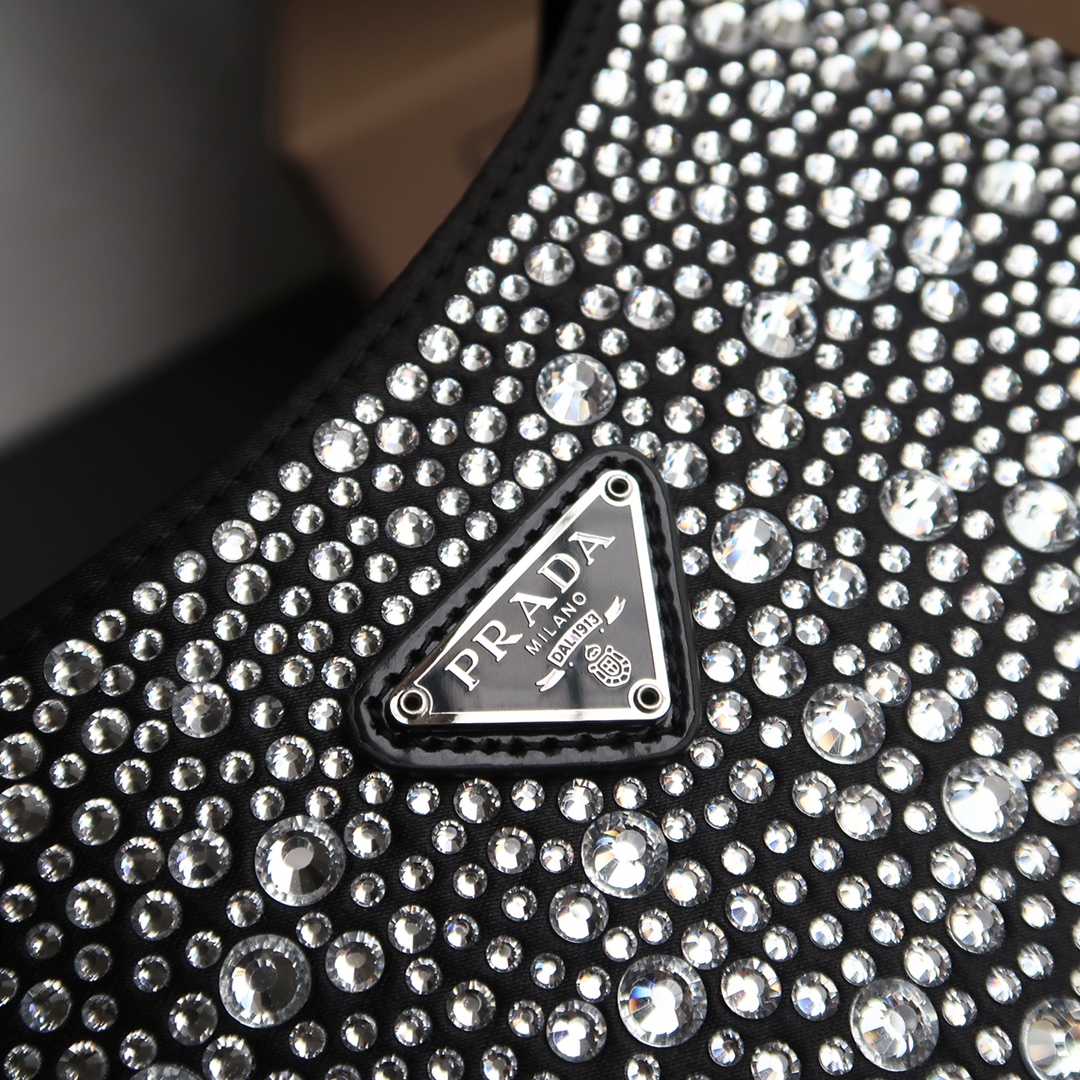 Prada Style Leather Shoulder Bag Bags Shoulder Bag detail image 6 from source 719309