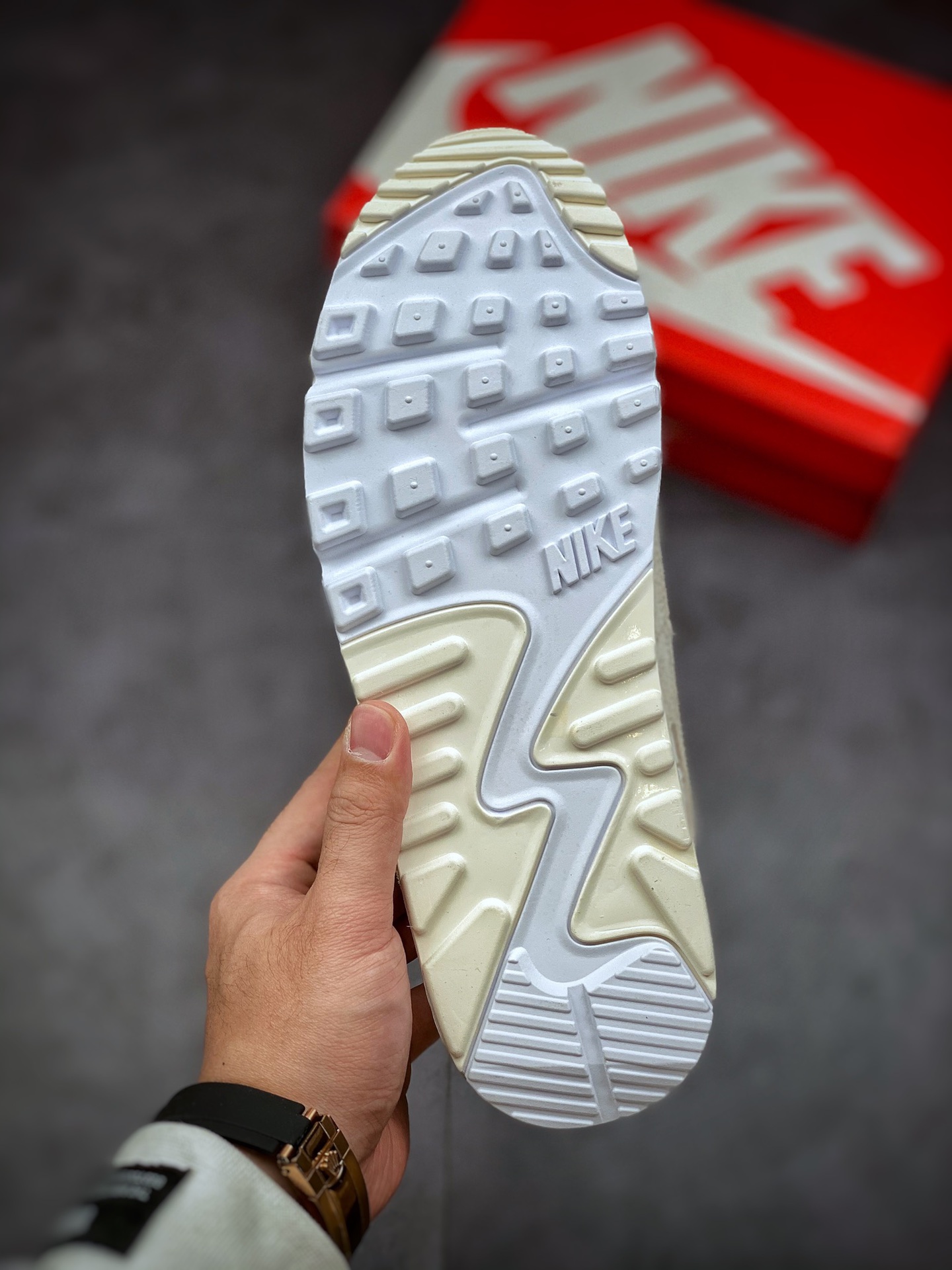 200 平台专供 NIKE Air Max 90 白灰褐 Max90系 DC5271-737