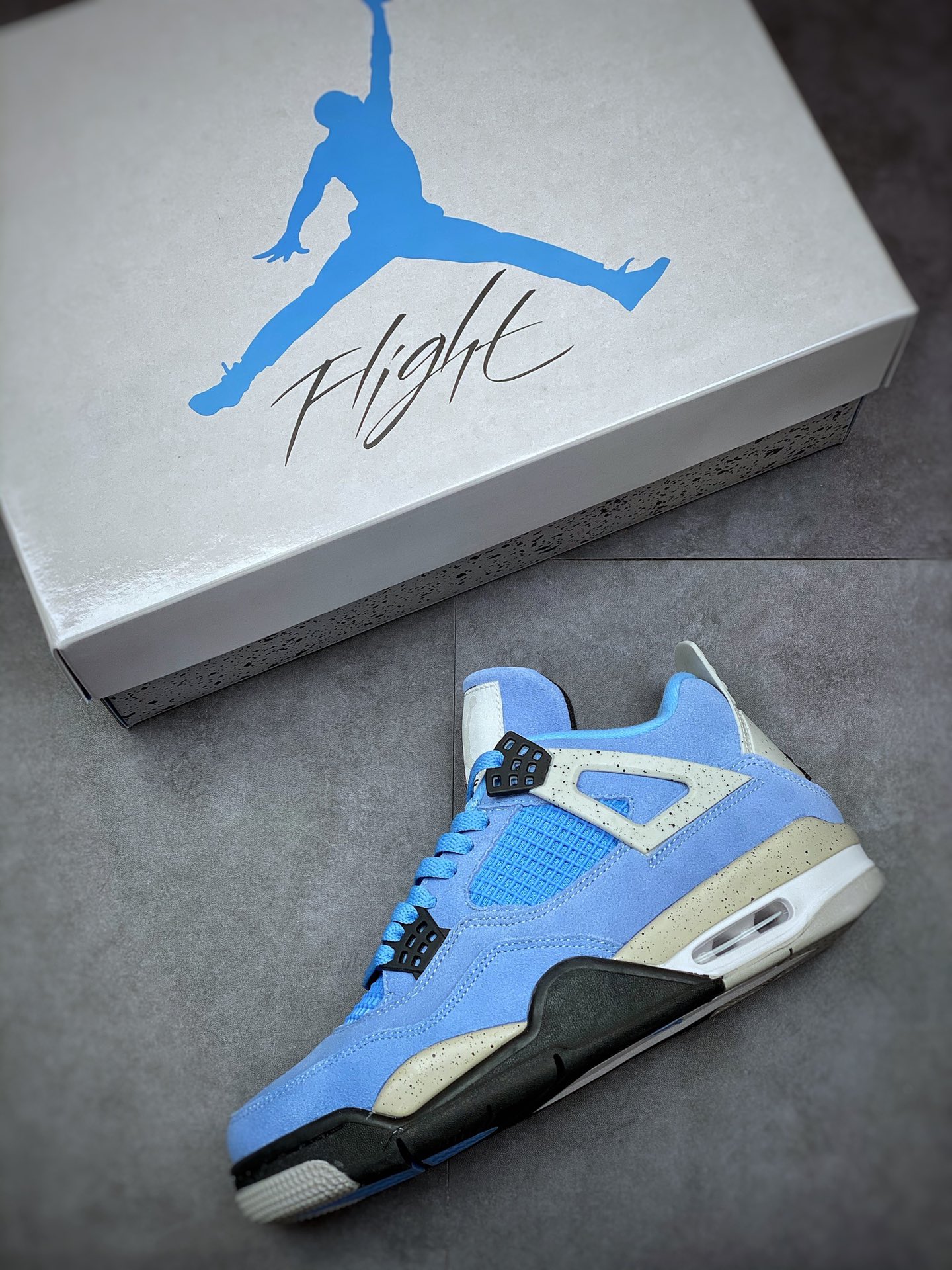 Jordan Air Jordan 4 Retro SE ”University Blue” University Blue North Carolina Blue” AJ4 generation basketball shoes CT8527-400