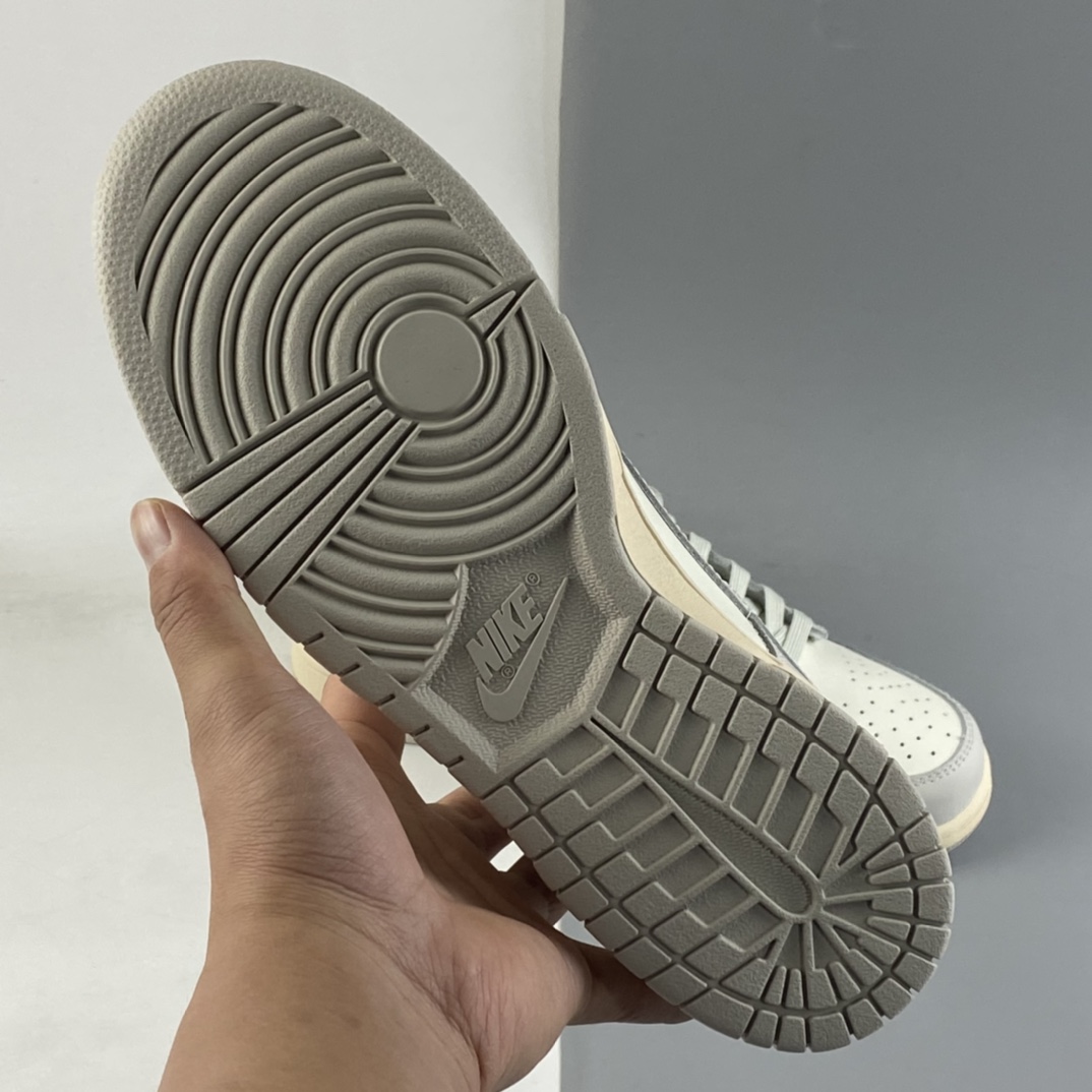 NIKE DuNIKE Low bone white color matching SB buckle broken backboard fashion casual board shoes DD1503-107-Top High Quatity Cheap Sneakers Fashion Clothing Clothes Bags handbags Shoes of all Brand wholesale With The best Quality And Beautiful Price from China Factory Chinese suppliers wholesaler seller NIKE DuNIKE Low bone white color matching SB buckle broken backboard fashion casual board shoes DD1503-107