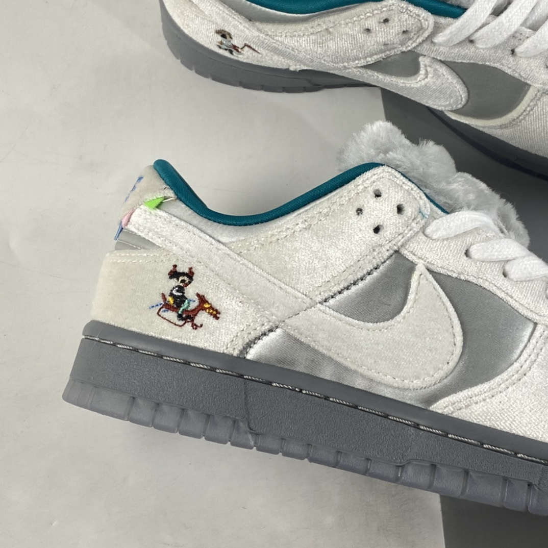 NIKE DuNIKE Low Ice Winter Wonderland Snow Festival DO2326-001
