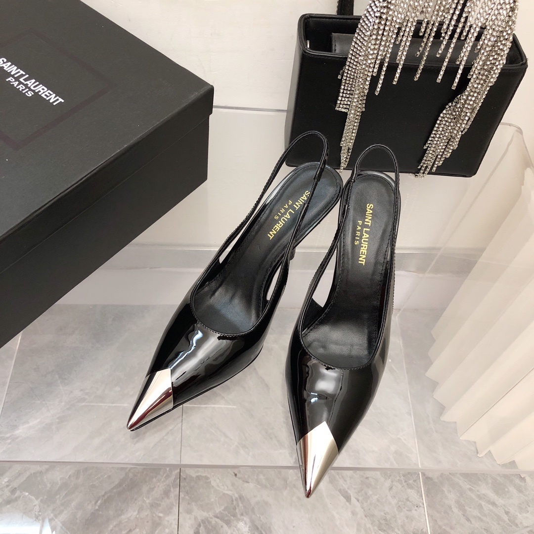 -昵子料黑色羊京牛漆皮SAINTLA