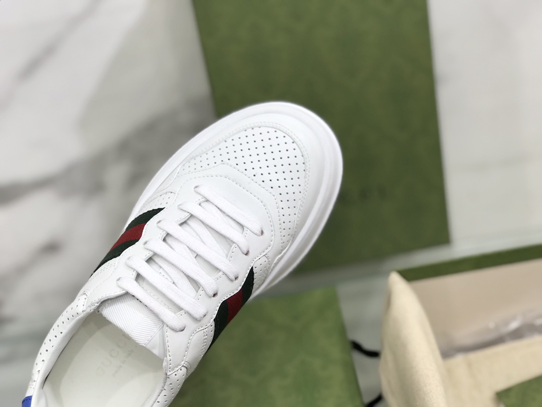 Gucci GG-Stamped Sandals: Fun Retrospect, Classic Design, 5 cm Rubber Base - 图片 7