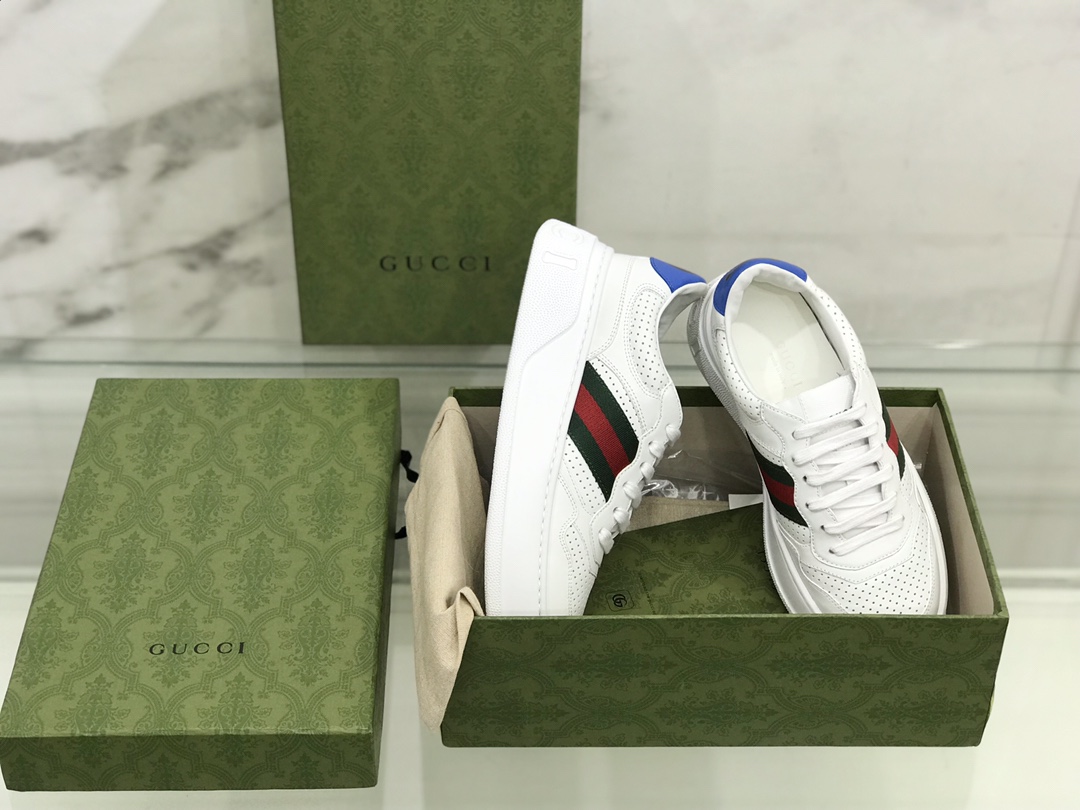 Gucci GG-Stamped Sandals: Fun Retrospect, Classic Design, 5 cm Rubber Base - 图片 4