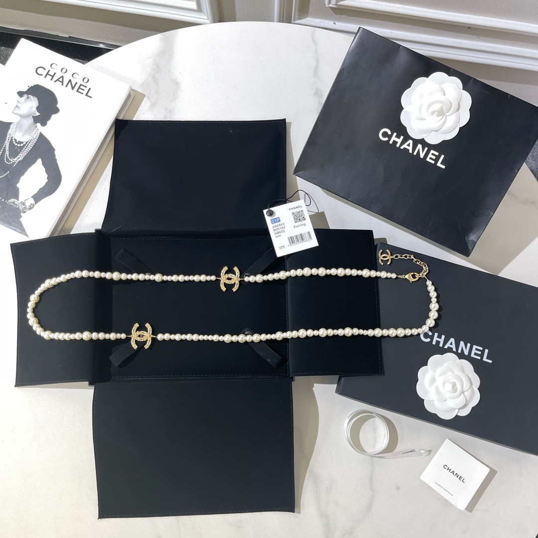 新款☑️CHANEL香奈儿双c珍珠毛衣链项链