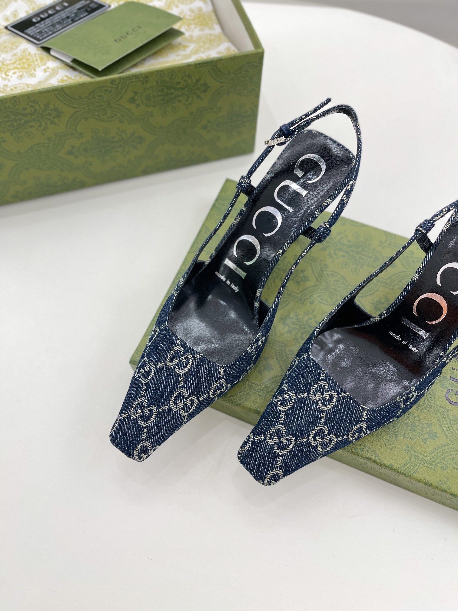 Gucci古弛2022G家早春小方头