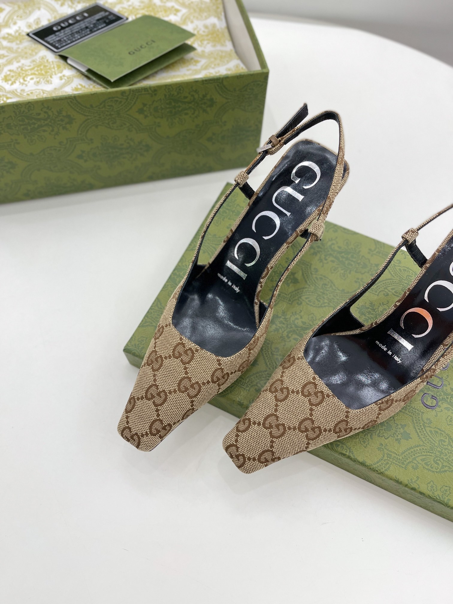 Gucci古弛2022G家早春小方头