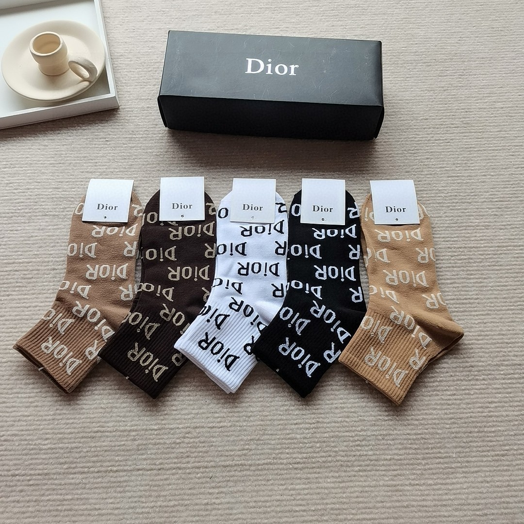 配包装一盒5双Dior迪奥新款字母小