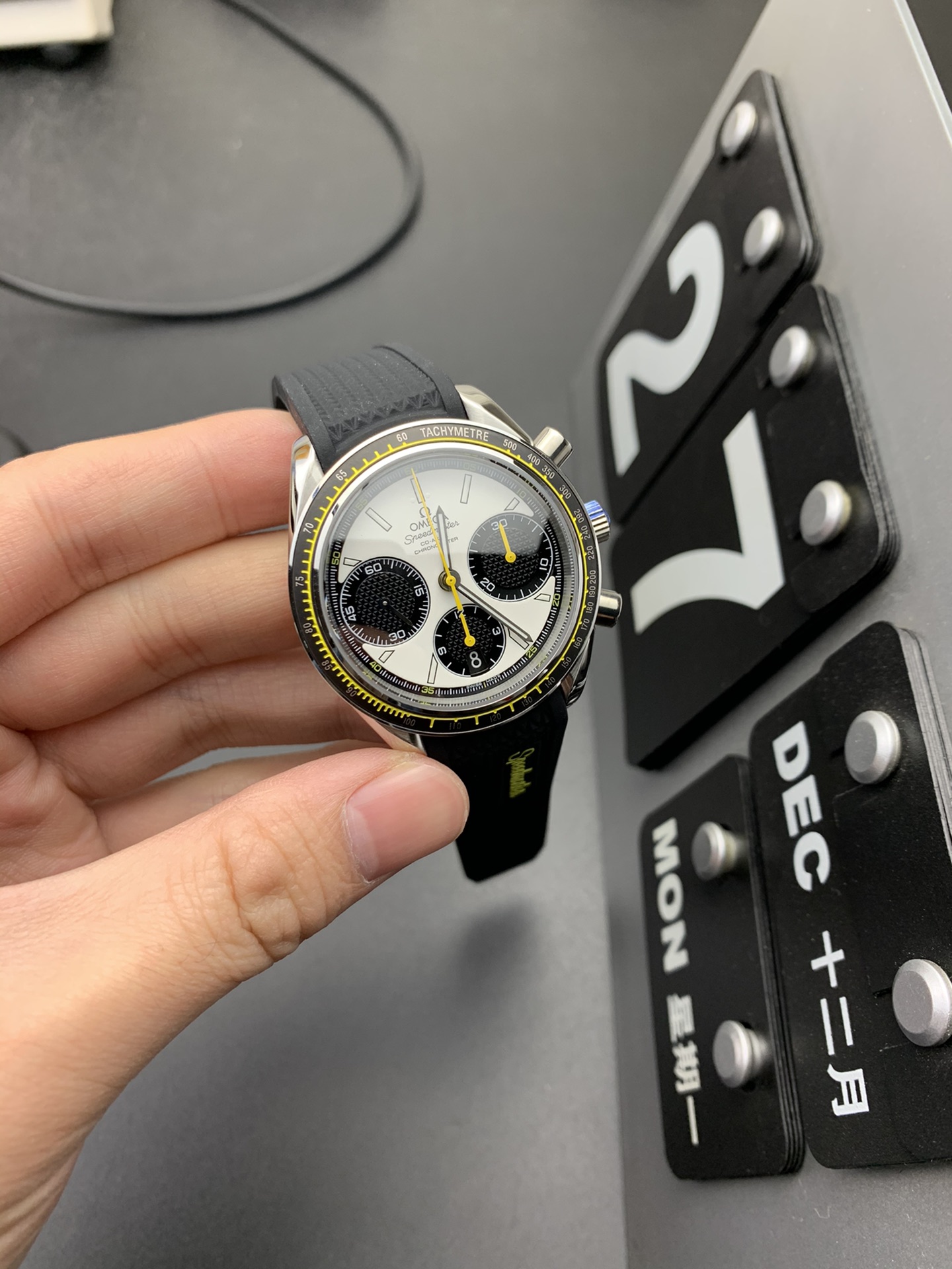 Omega HR超霸计时