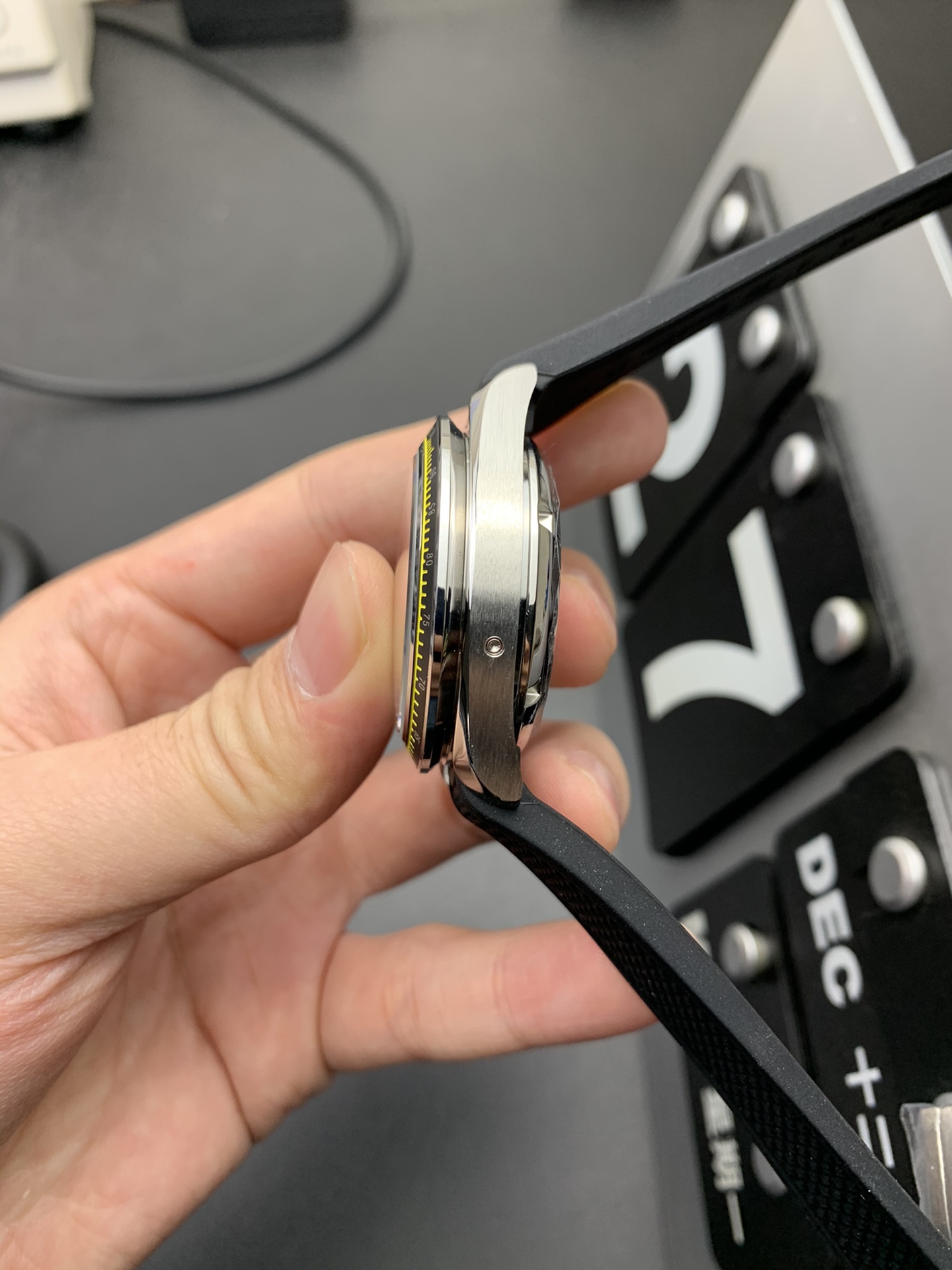 Omega HR超霸计时