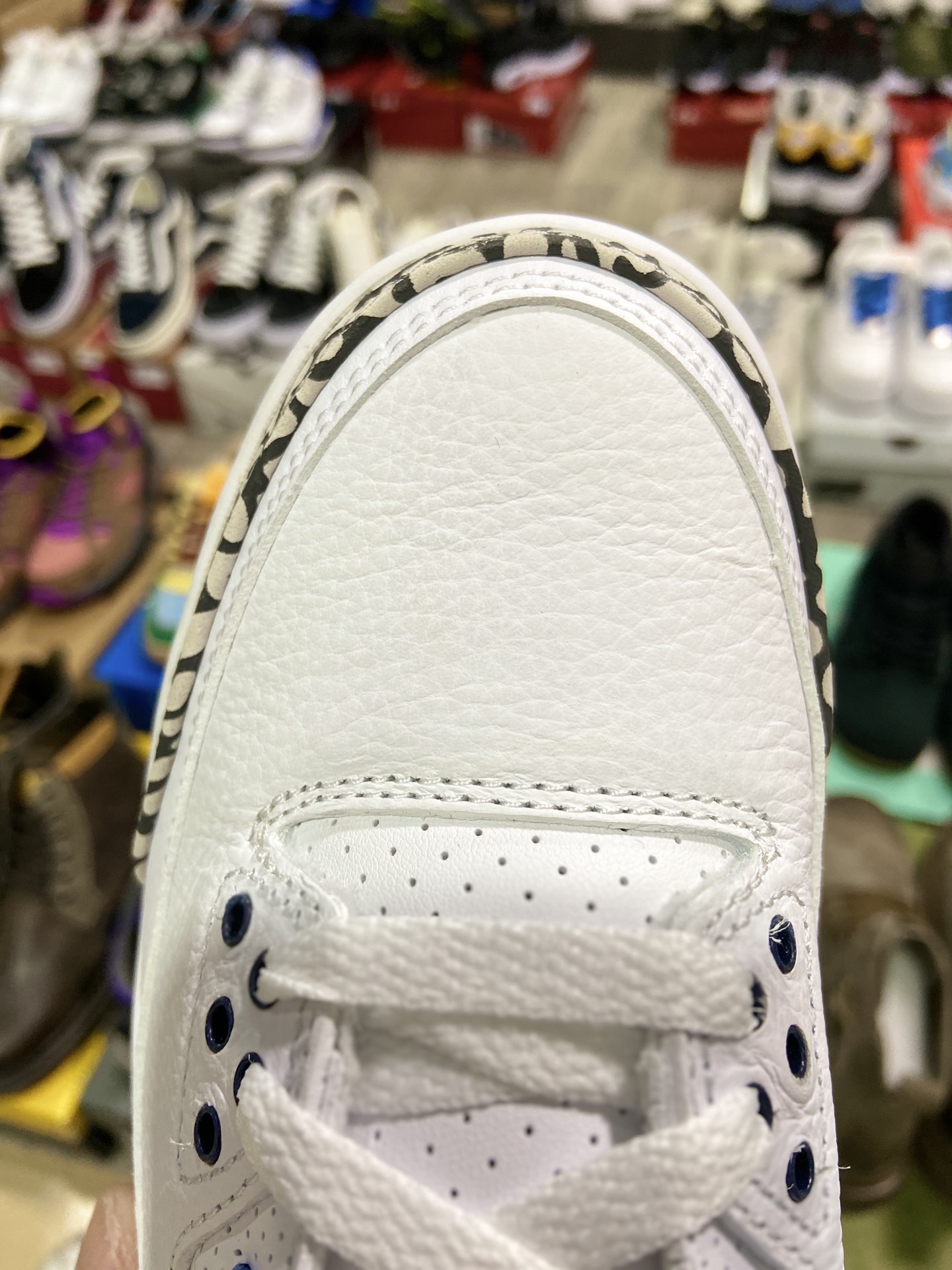 480高版本 乔丹Air Jordan 3 “UNC” 北卡蓝配色 CT8532-104-莆田鞋,莆田鞋货源,高仿鞋,高仿鞋货源,安福档口,莆田高仿鞋,莆田鞋批发,高仿鞋批发,莆田高仿运动鞋,高仿运动鞋,莆田运动鞋 480高版本 乔丹Air Jordan 3 “UNC” 北卡蓝配色 CT8532-104