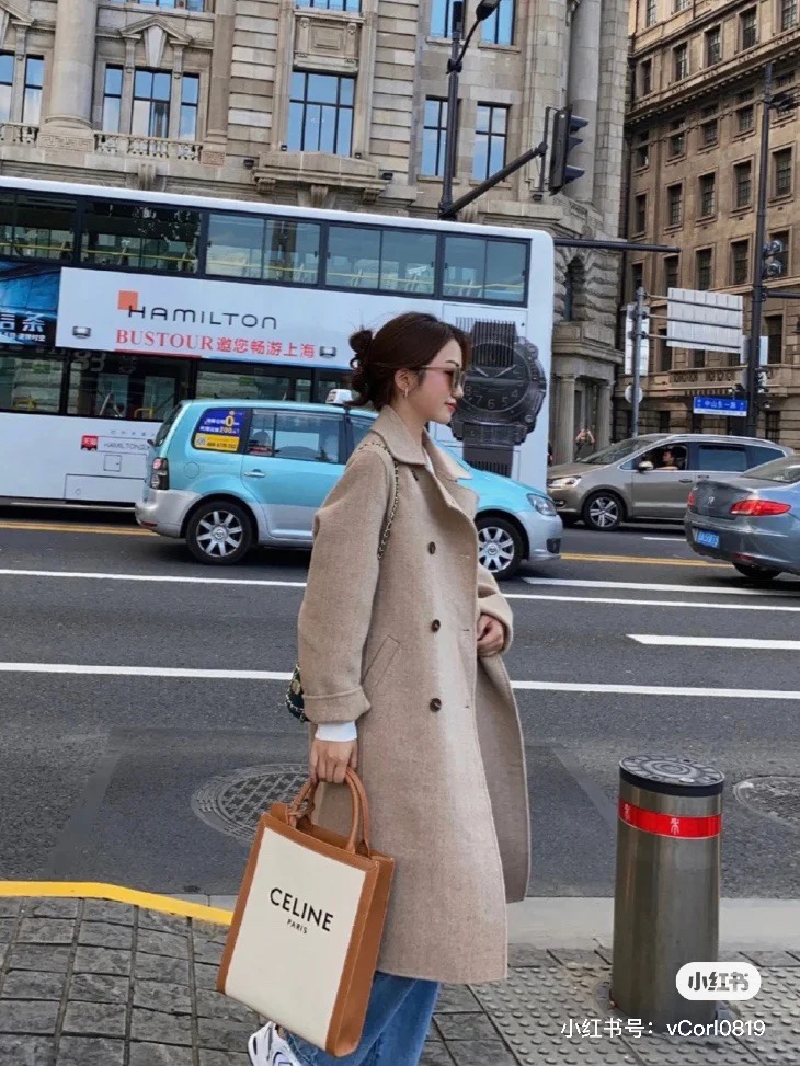 CELINE CABAS TRIOMPHE凯旋购物袋 192082