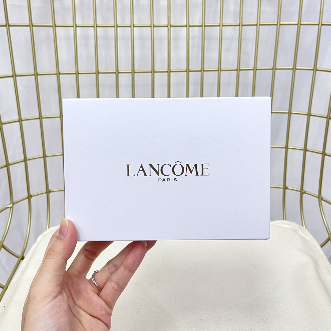 Lancome L'Absolu Rouge Lipstick Set - 3-Piece Holiday Gift Set 1 i1640593981 7692 0
