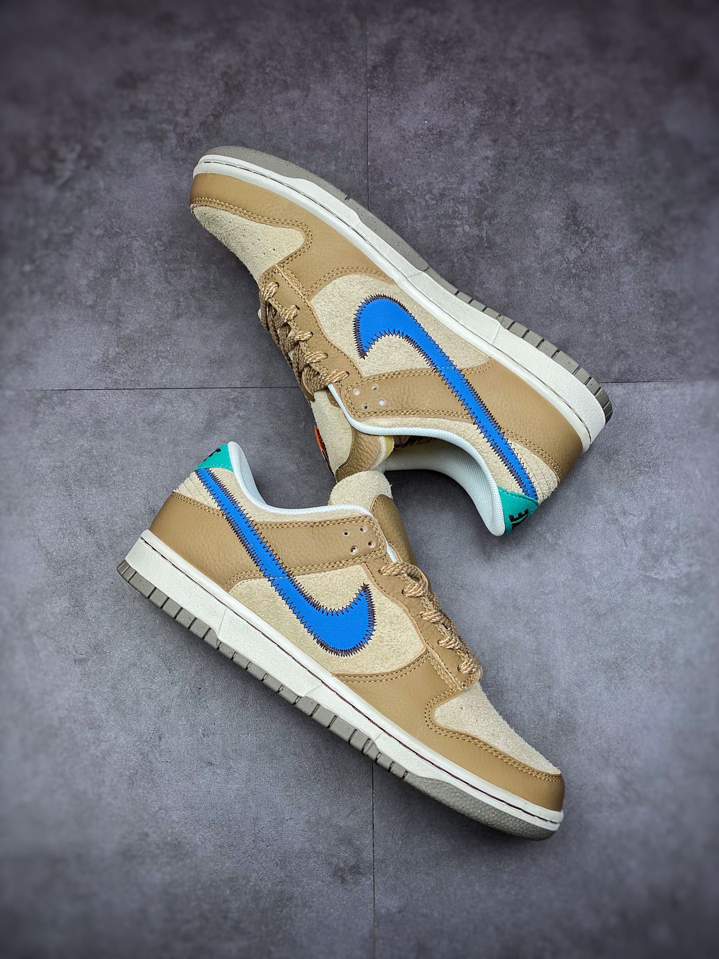 260 Nike SB Zoom Dunk Low 棕色蓝勾 经典百搭休闲运动板鞋DO6712-200