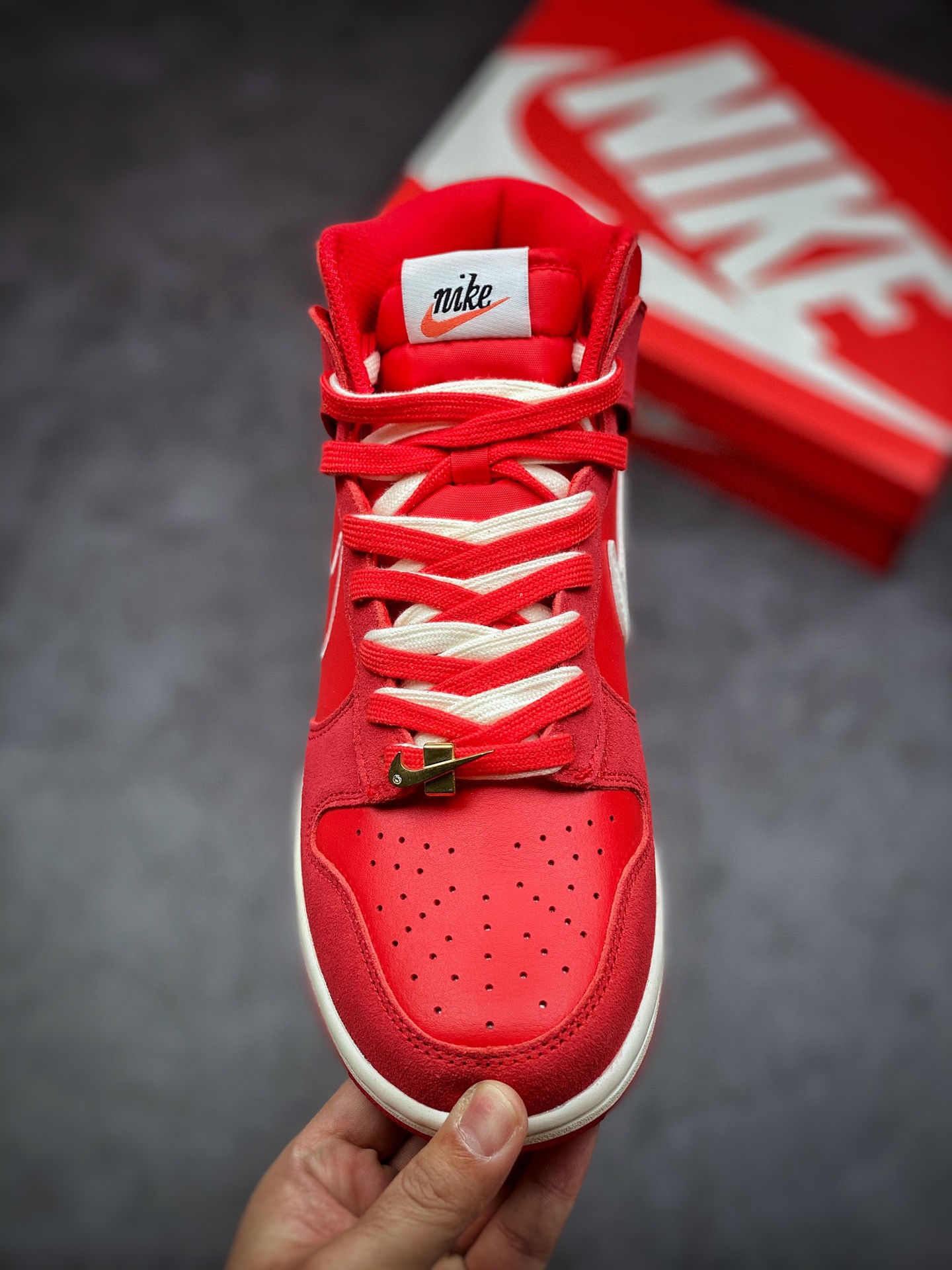 280 Nike Dunk High ’First Use’ 圣诞红 高帮滑板鞋DH0960-600