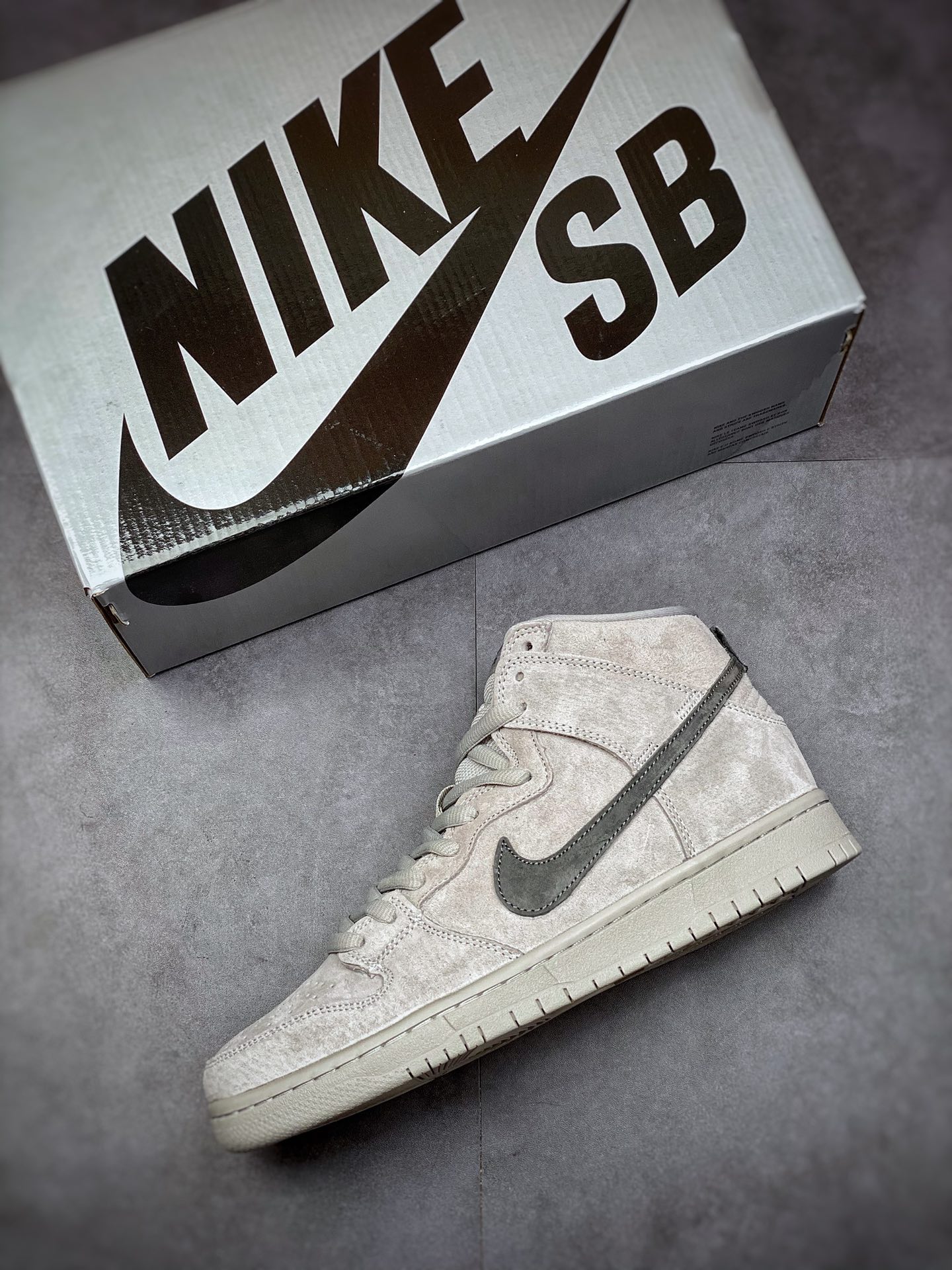 260 Nike Dunk SB High 卫冕冠军 Dunk SB顾名思义313171-036