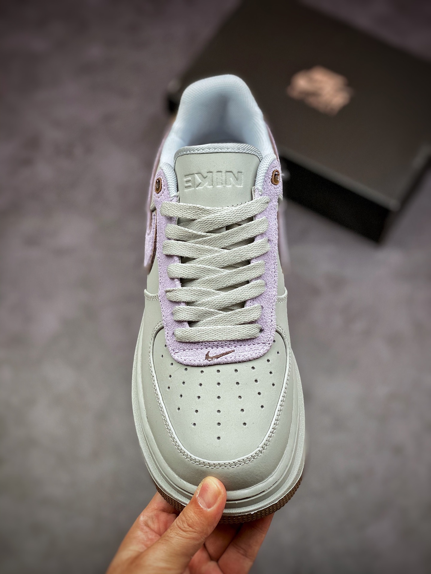 200 Nike Air Force 1 Low Luxe”Purple/Brown” 空军一号DD9605-500