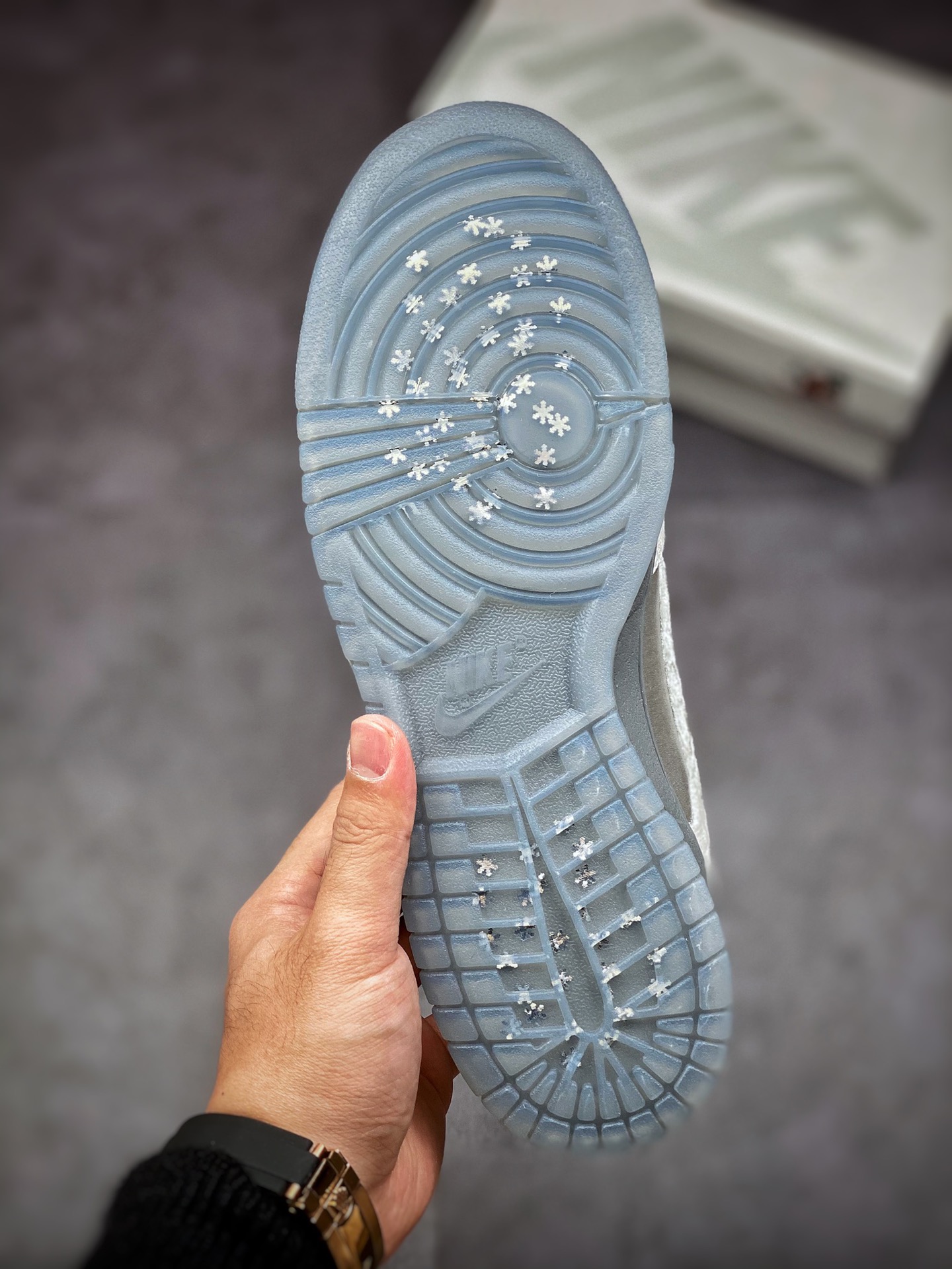 300 Nike Dunk Low Ice 冬季仙境 冰雪节  DO2326-001