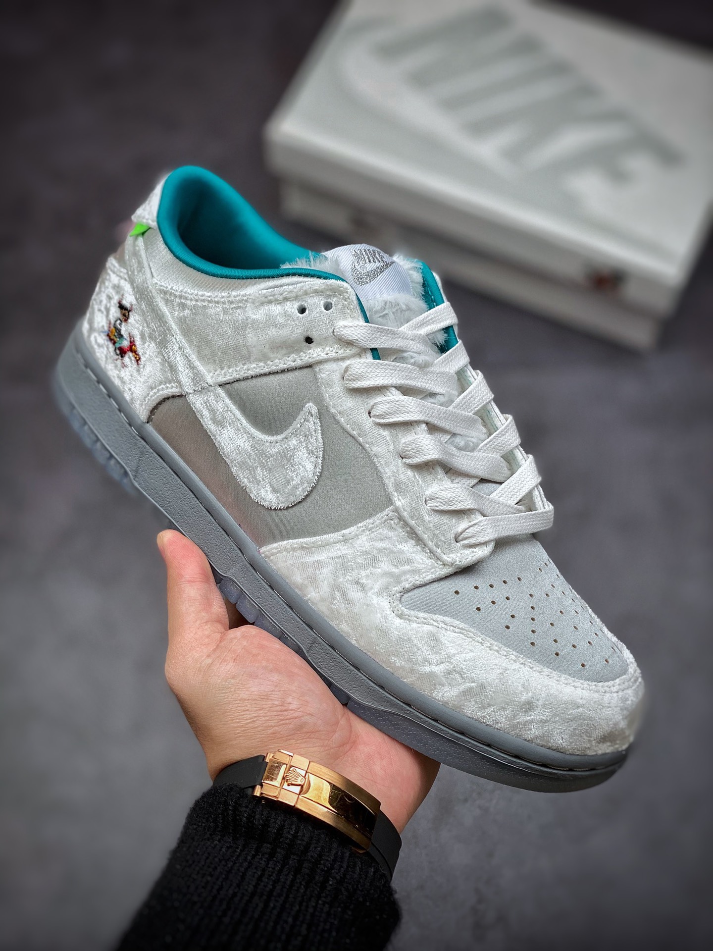 300 Nike Dunk Low Ice 冬季仙境 冰雪节  DO2326-001