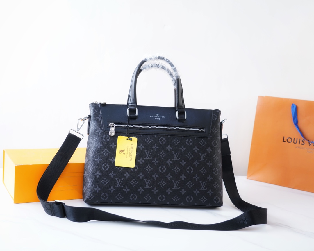 Louis Vuitton Handbags Crossbody & Shoulder Bags Cowhide