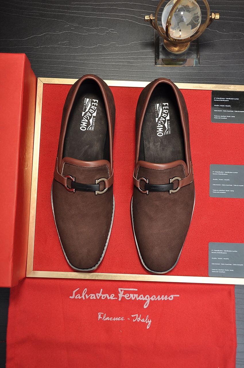 fábrica [Ferragamo / Ferragamo] contrarrestar los últimos modelos original importado borde abierto s