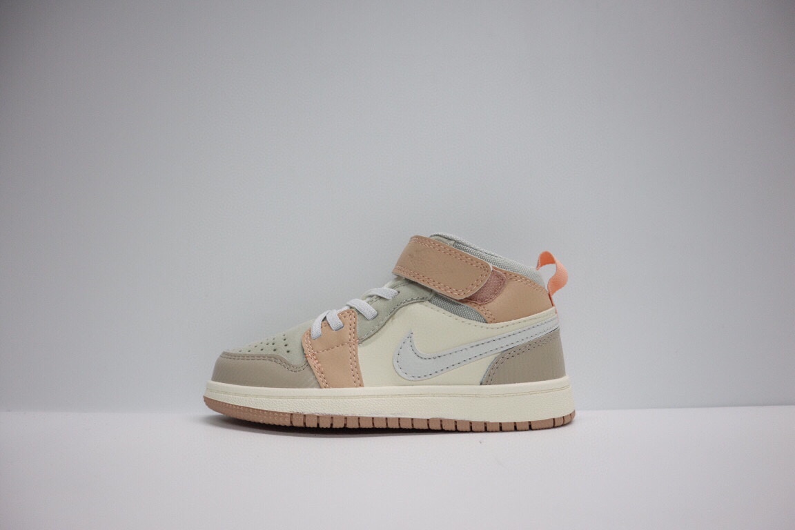 图片[6]-乔一真标头层魔术扣儿童运动鞋 尺码：22-37.5码 经典乔丹系列❤️ 魔术扣➕松紧带设计，穿脱自如✔️ 中帮款式设计，保护稚嫩脚踝👍🏻 上脚超级洋气🌟-选品中心