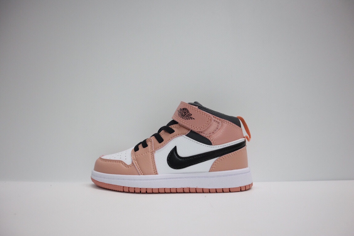 图片[3]-乔一真标头层魔术扣儿童运动鞋 尺码：22-37.5码 经典乔丹系列❤️ 魔术扣➕松紧带设计，穿脱自如✔️ 中帮款式设计，保护稚嫩脚踝👍🏻 上脚超级洋气🌟-选品中心