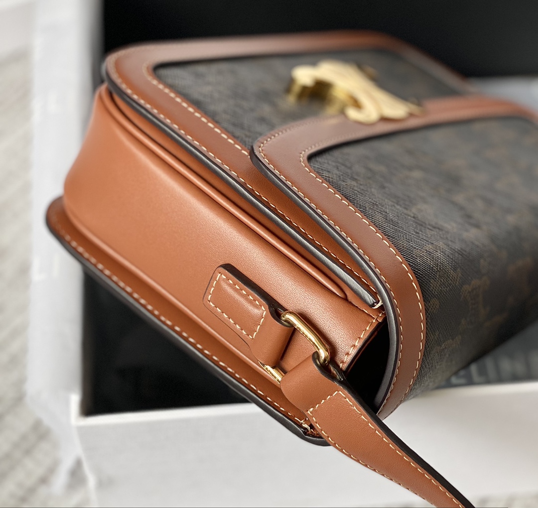 CELINE赛琳凯旋门帆布和小牛皮手袋191242