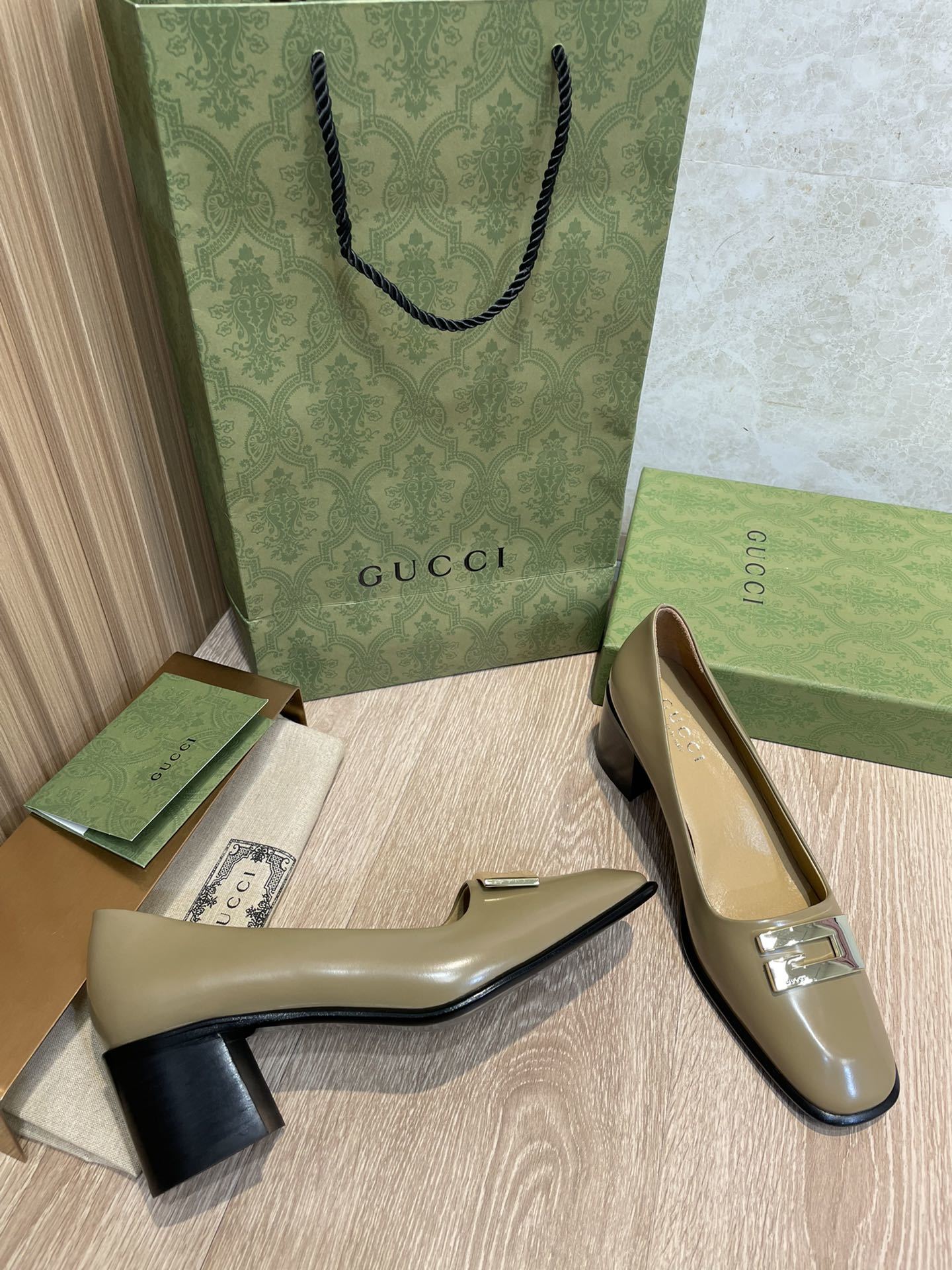 GuCCl高端精品2022早春新款单