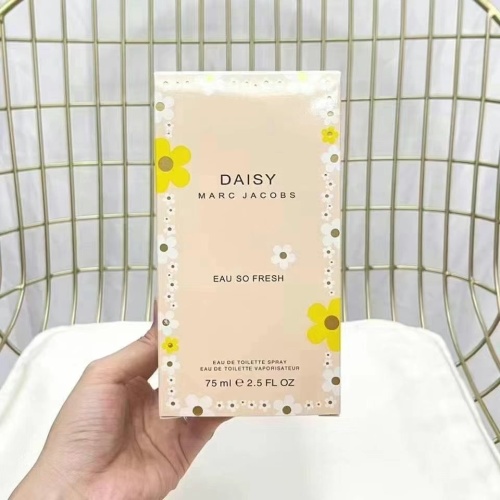 Marc Jacobs Daisy Eau So Fresh Eau de Toilette Floral Fruity Fragrance 75ml 1 Marc Jacobs Daisy Eau So Fresh Eau de Toilette Floral Fruity Fragrance 75ml
