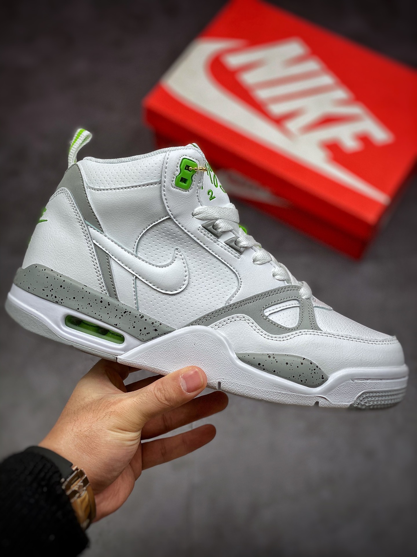260 Air Flight 13带男子运动鞋· AJ4兄弟款系列 篮球鞋579961-106