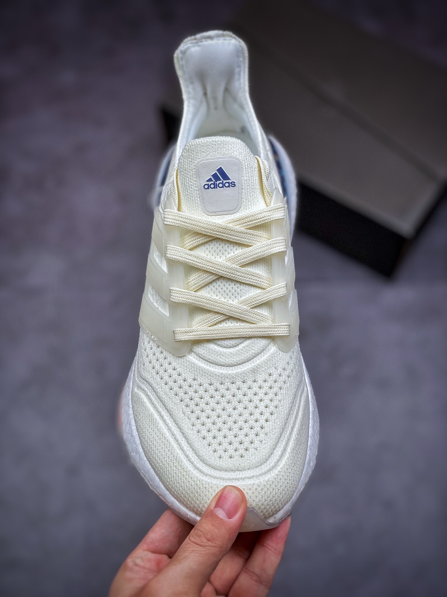 200 独家实拍阿迪达斯 Adidas UB7.0 爆米花 GX8532