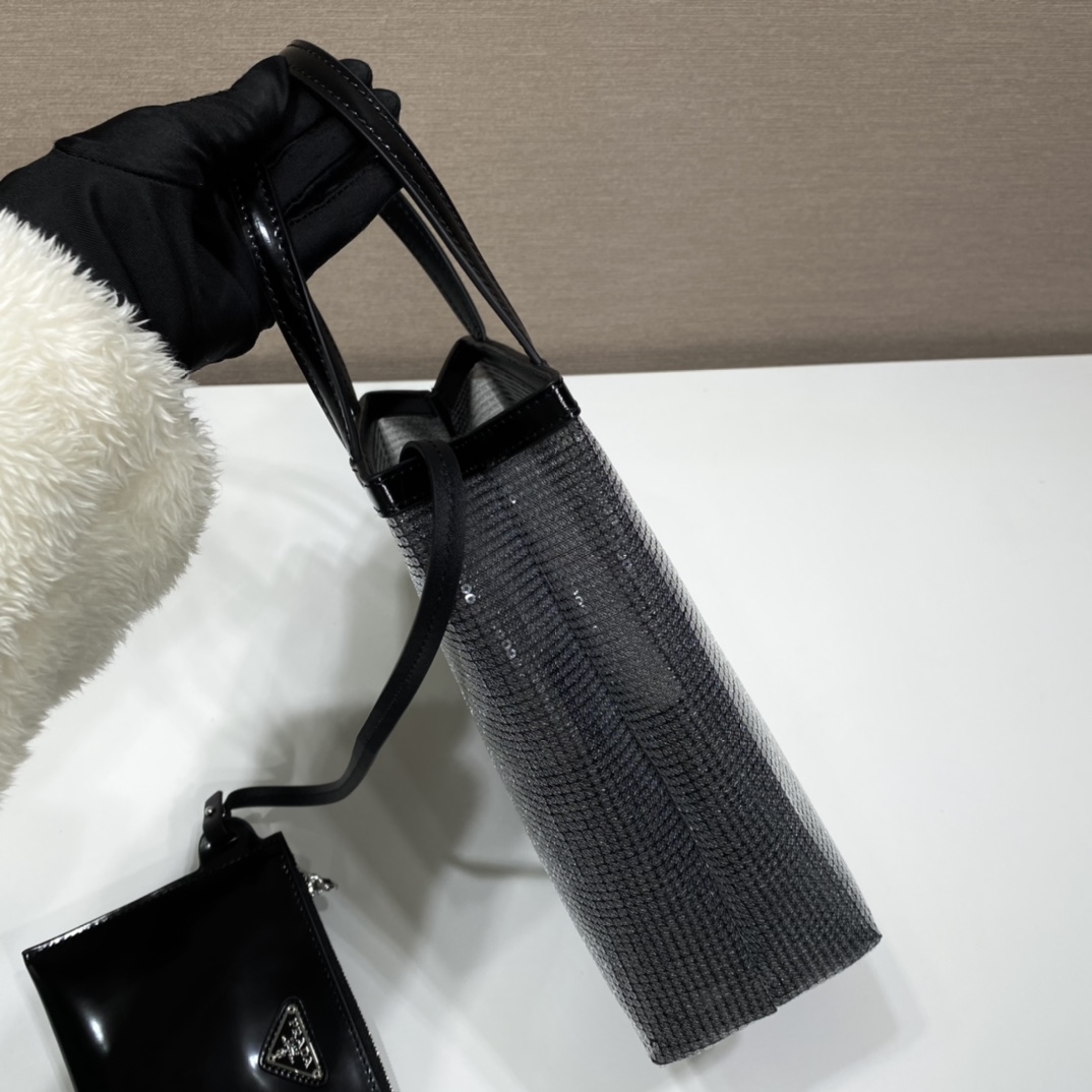 PRADA普拉达印花刻字徽标亮片tote托特包1BG417