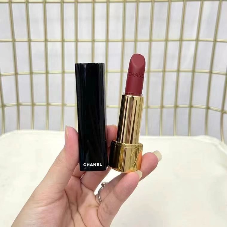 Chanel Chance Eau Tendre Perfume & Lipstick Gift Set - Pink, 50ml & 58# 6 i1640785536 2691 4