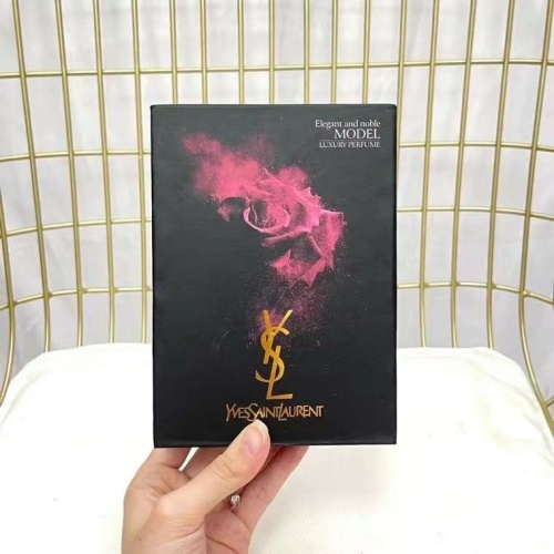 Yves Saint Laurent Miniature Perfume Set - 4 x 7.5ml Travel-Friendly Collection 1 Yves Saint Laurent Miniature Perfume Set - 4 x 7.5ml Travel-Friendly Collection