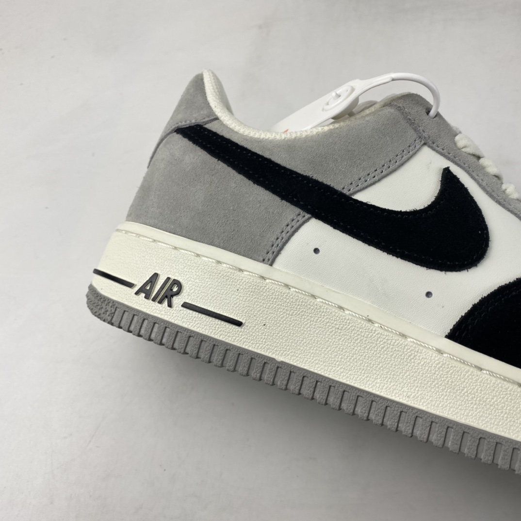 NIKE Air Force 1'07 Low Black Gray Green Color Air Force One Low Top Casual Sneakers DQ2396-026-Top High Quatity Cheap Sneakers Fashion Clothing Clothes Bags handbags Shoes of all Brand wholesale With The best Quality And Beautiful Price from China Factory Chinese suppliers wholesaler seller NIKE Air Force 1'07 Low Black Gray Green Color Air Force One Low Top Casual Sneakers DQ2396-026