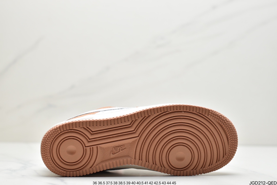 Air Force 1 '07 ESS original last original cardboard CW2288
