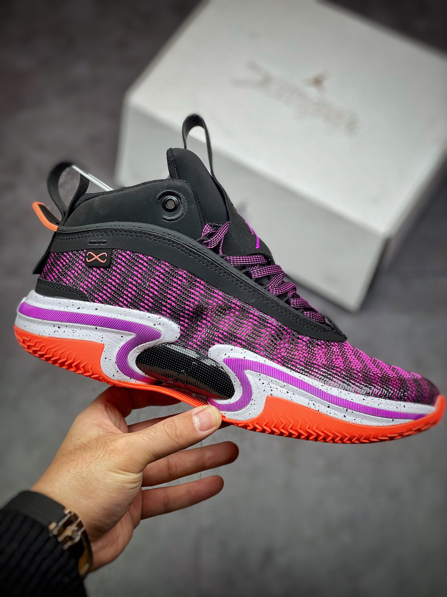 240 Air Jordan XXIV PF”White Gold”AJ36代 中帮缓震科技休闲运动篮球鞋DA9053-004