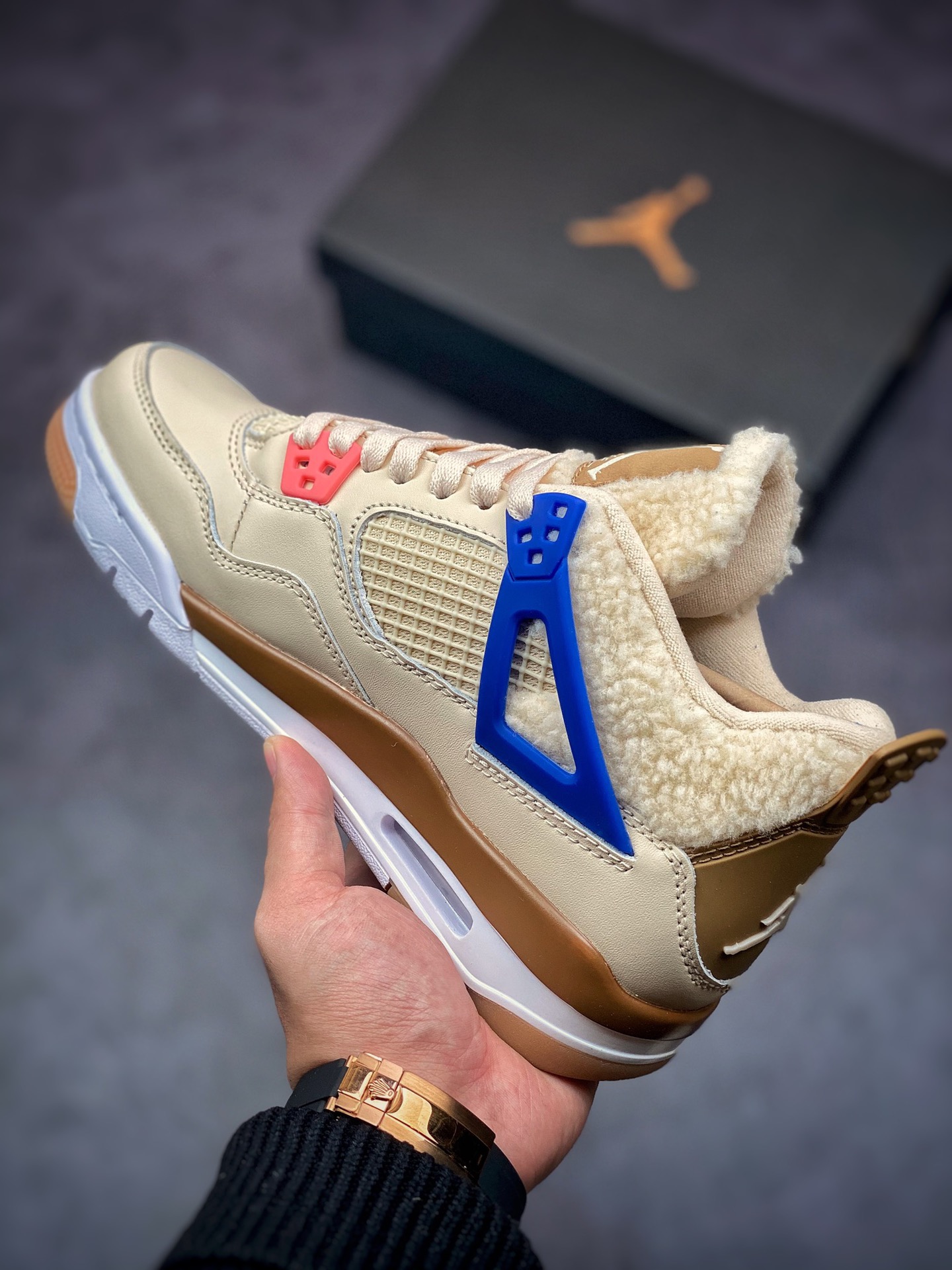 380 #纯原版本 Air Jordan 4 Retro 卡其色 羊绒AJ4 DH0572-264-莆田鞋,莆田鞋货源,高仿鞋,高仿鞋货源,安福档口,莆田高仿鞋,莆田鞋批发,高仿鞋批发,莆田高仿运动鞋,高仿运动鞋,莆田运动鞋 380 #纯原版本 Air Jordan 4 Retro 卡其色 羊绒AJ4 DH0572-264