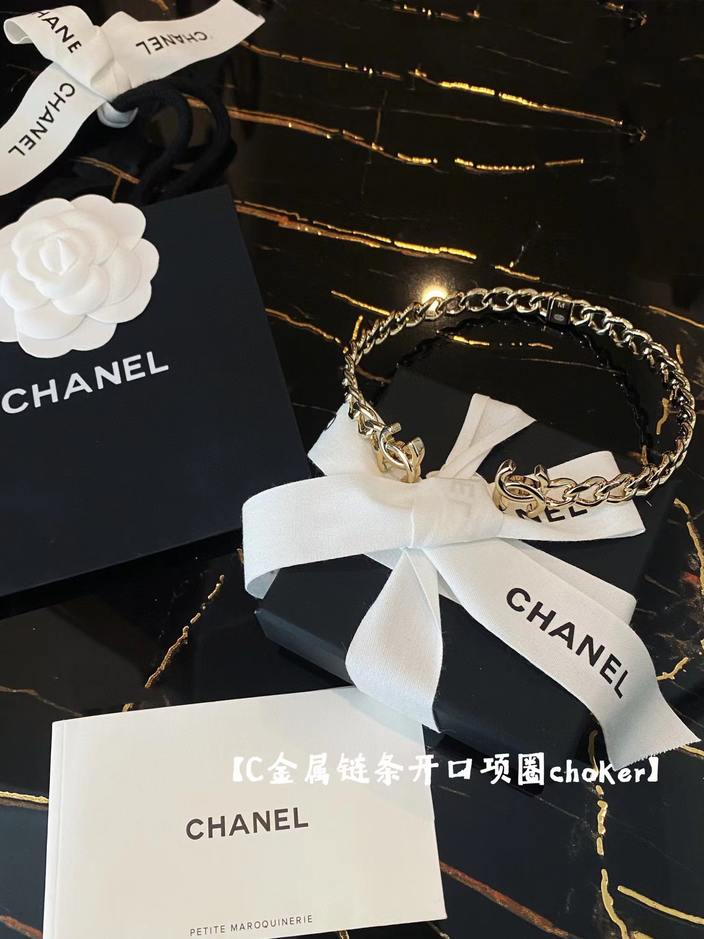 编号XXL0251
ch@nel金属链条开口项圈choker】
·超惊喜的设计！开口设计，佩戴非常方便
