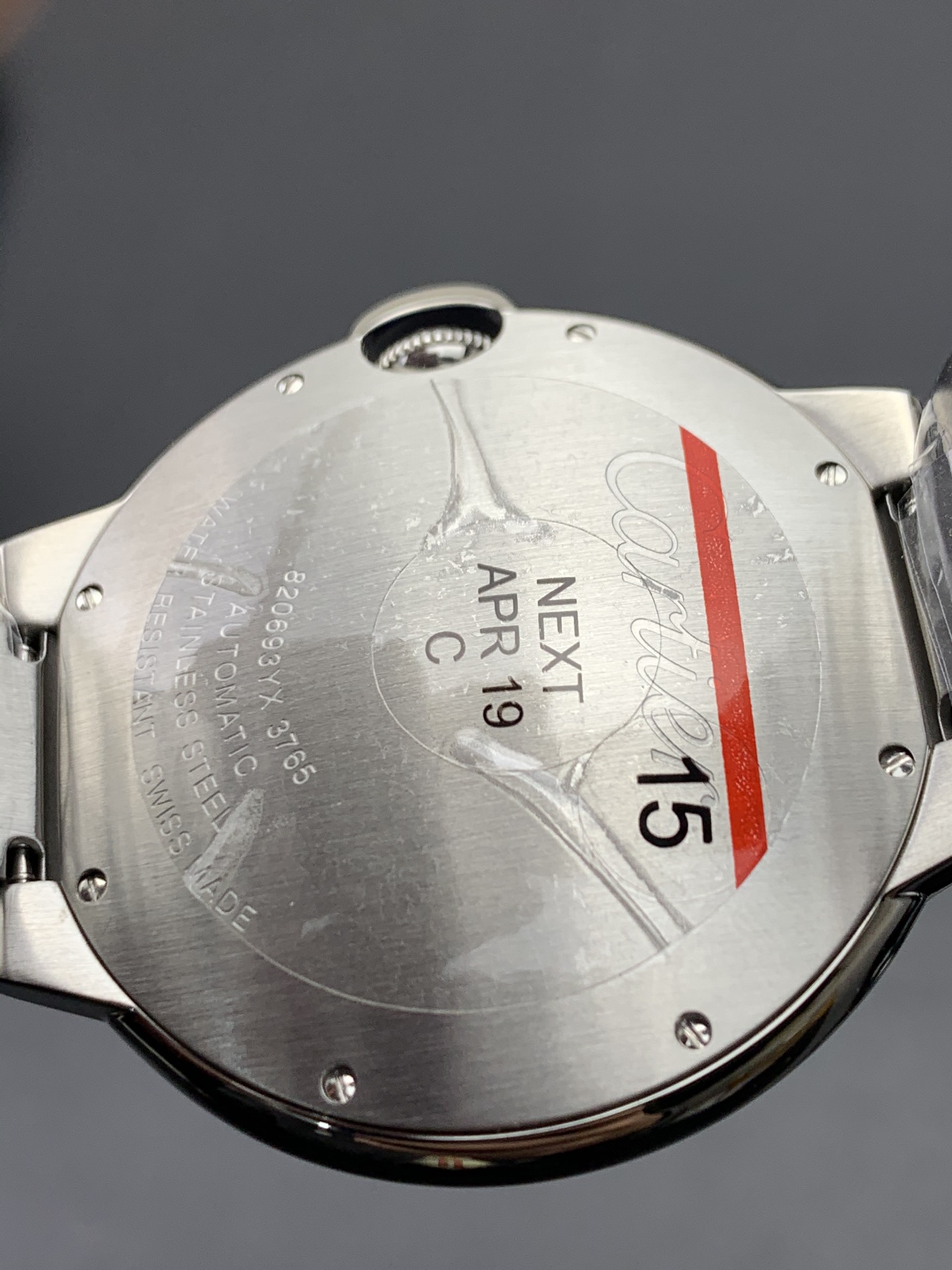 Cartier 钻圈 球
