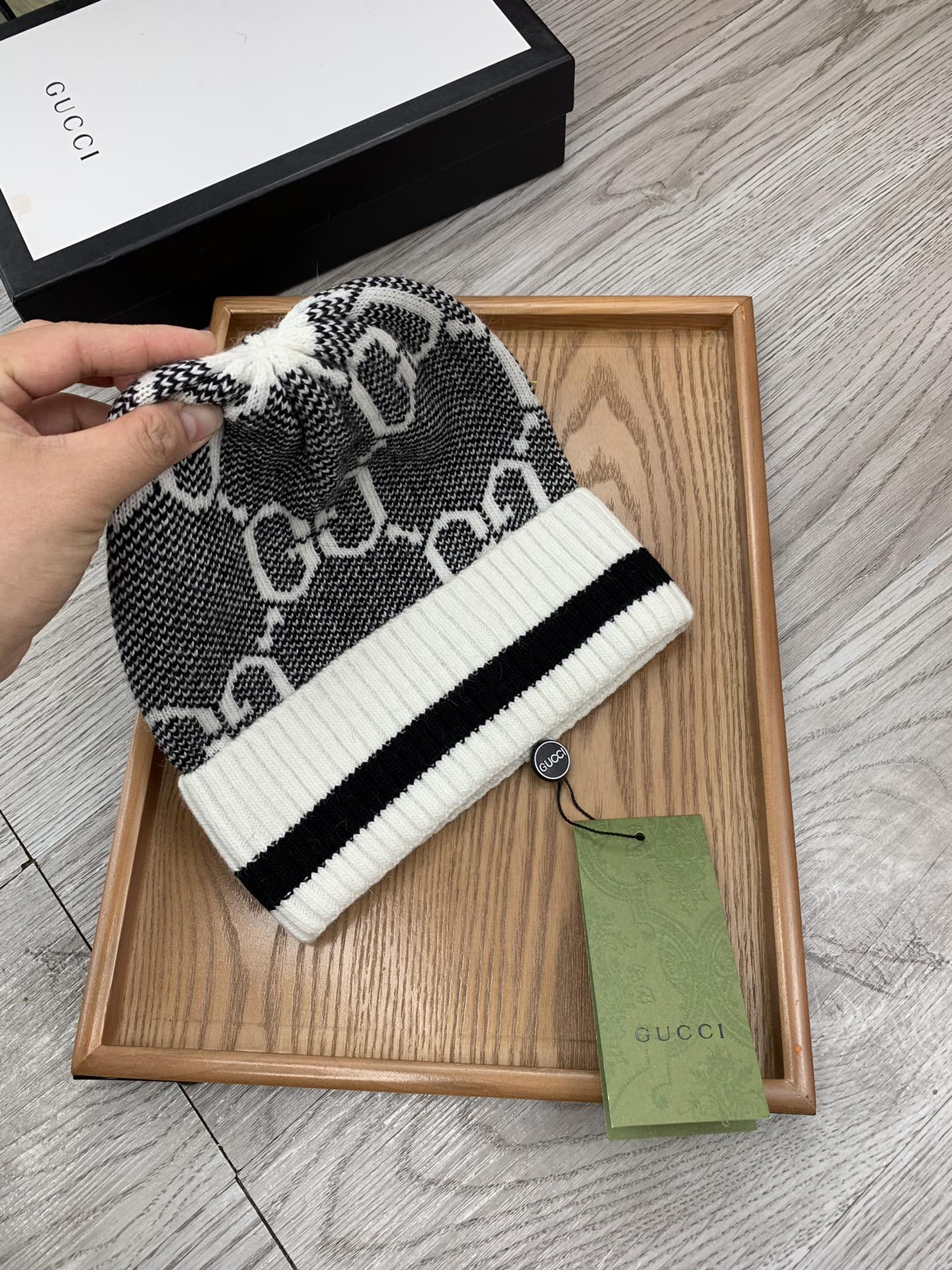 🌹。G家。【羊毛单帽】客供小羊毛！珍贵典藏的灵魂帽子！客供色纱.每个颜色都非常好看！经典！手感软腻.70