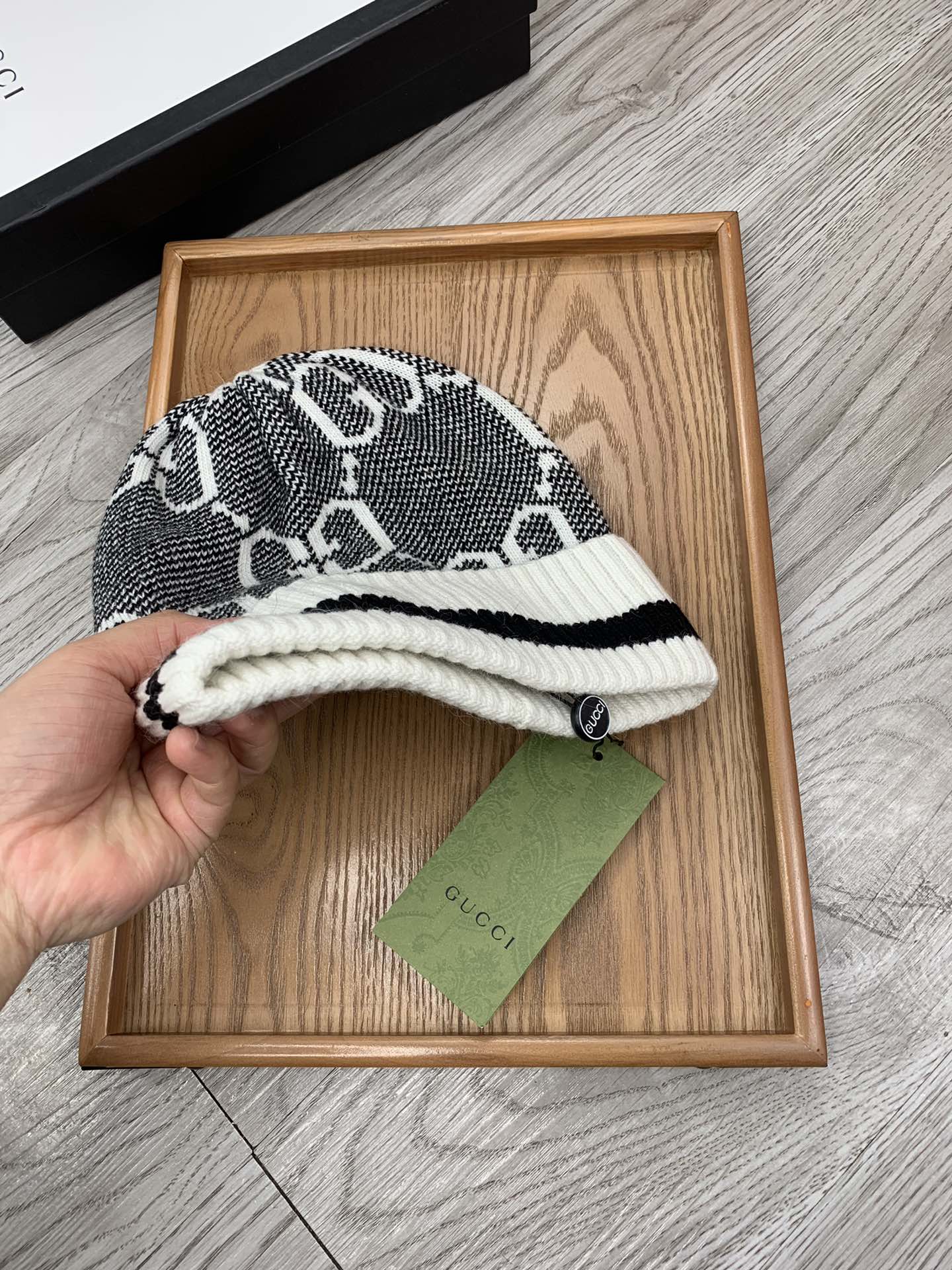 🌹。G家。【羊毛单帽】客供小羊毛！珍贵典藏的灵魂帽子！客供色纱.每个颜色都非常好看！经典！手感软腻.70