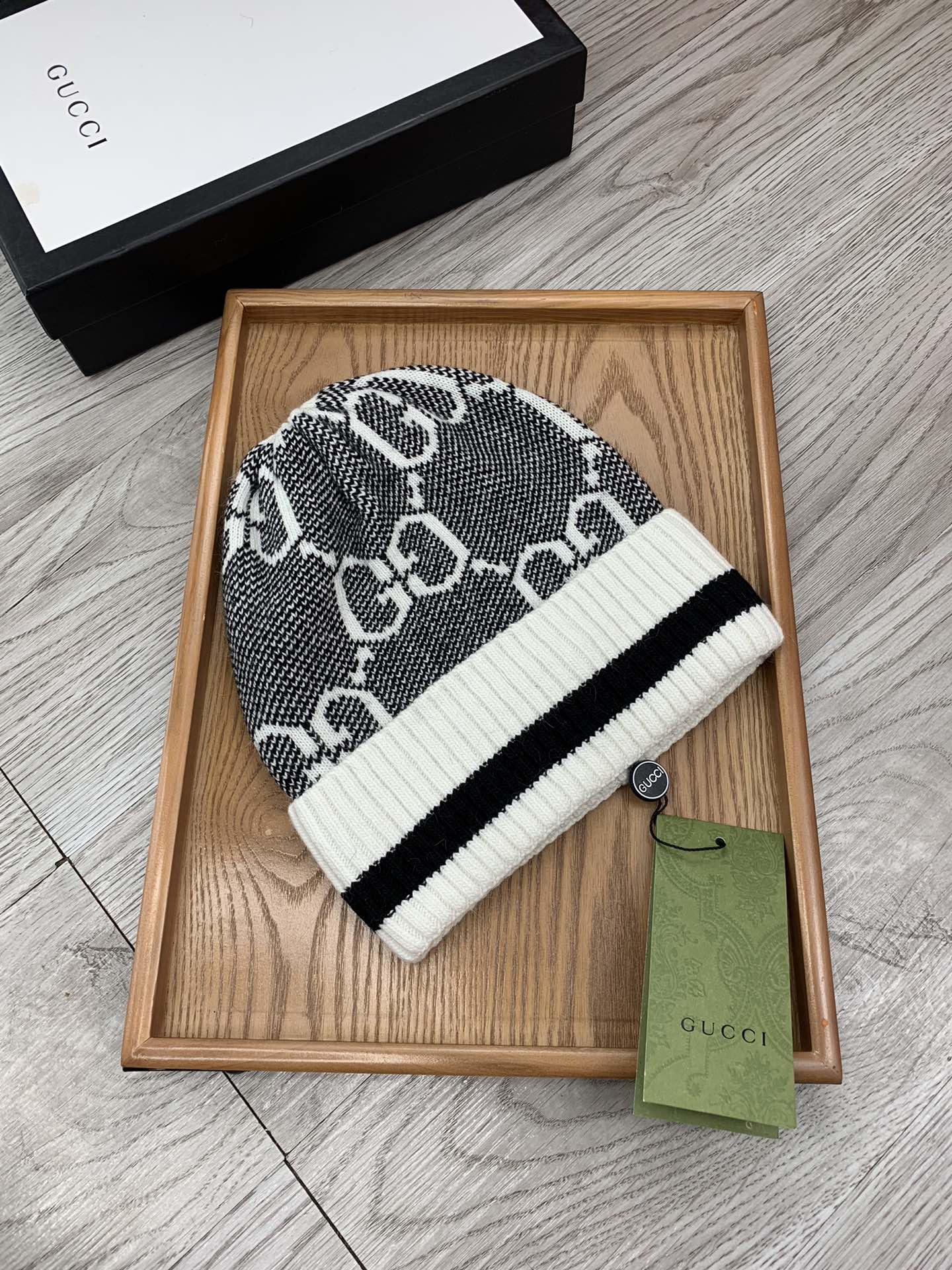 🌹。G家。【羊毛单帽】客供小羊毛！珍贵典藏的灵魂帽子！客供色纱.每个颜色都非常好看！经典！手感软腻.70