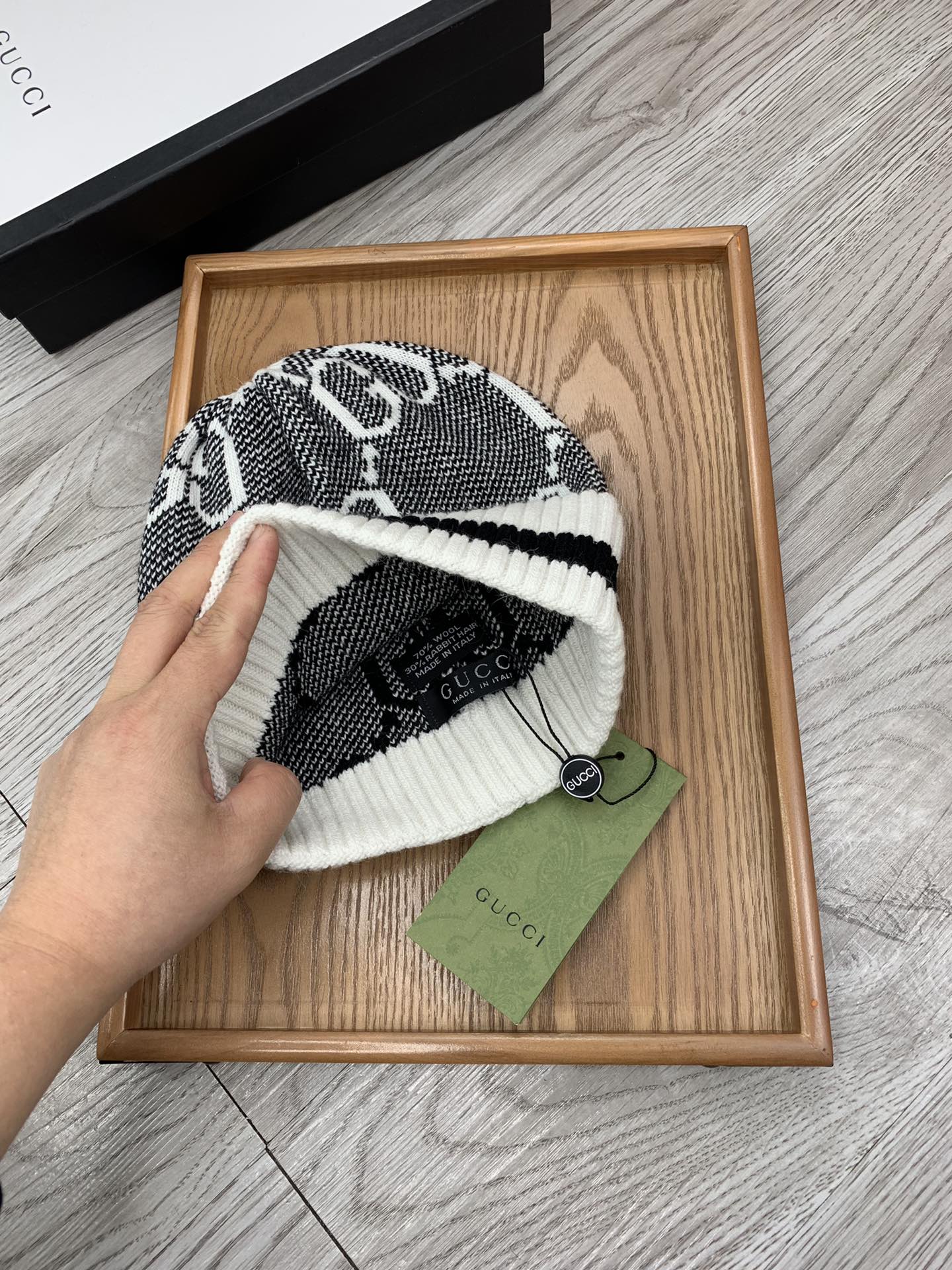 🌹。G家。【羊毛单帽】客供小羊毛！珍贵典藏的灵魂帽子！客供色纱.每个颜色都非常好看！经典！手感软腻.70