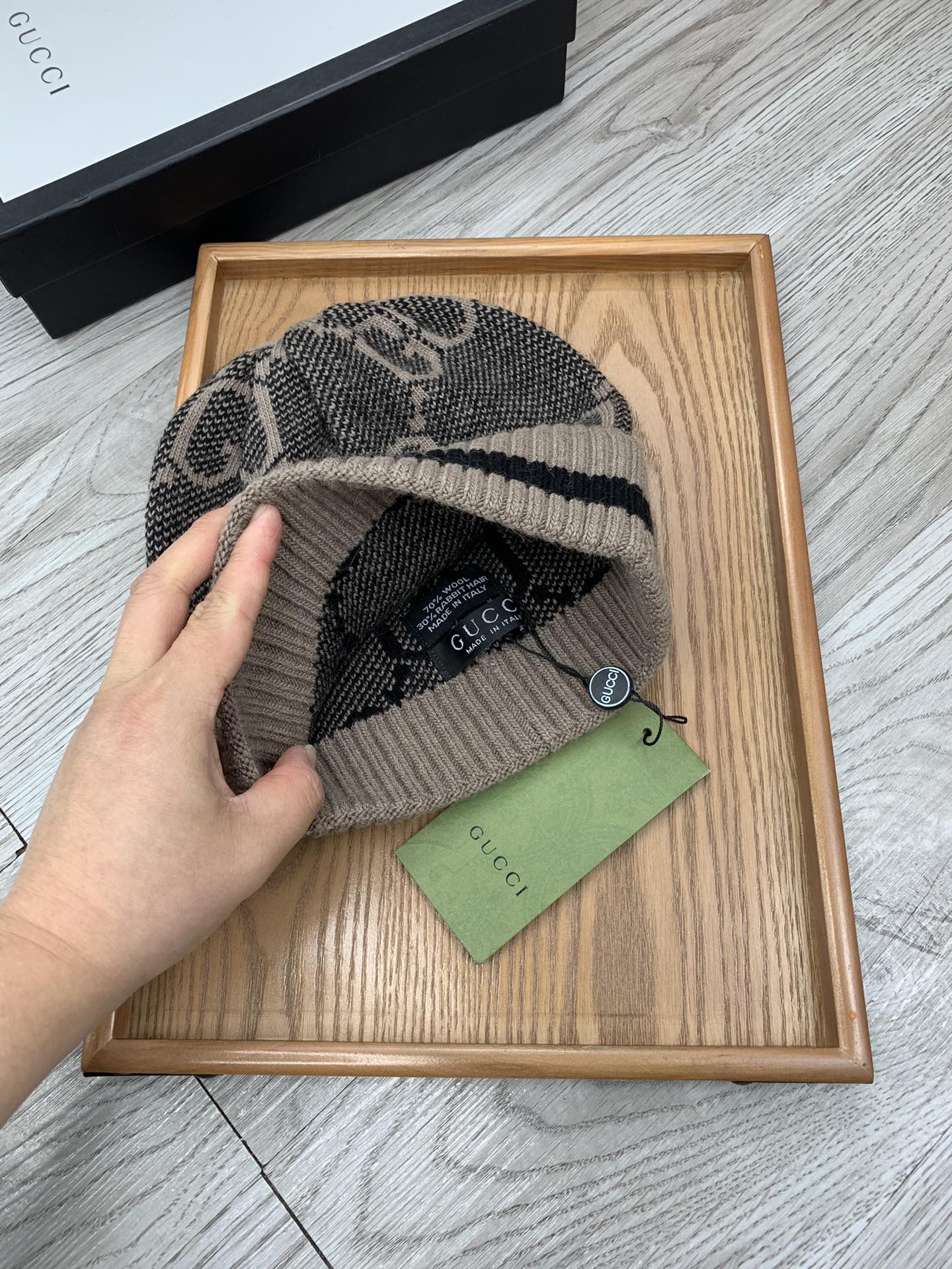 🌹。G家。【羊毛单帽】客供小羊毛！珍贵典藏的灵魂帽子！客供色纱.每个颜色都非常好看！经典！手感软腻.70